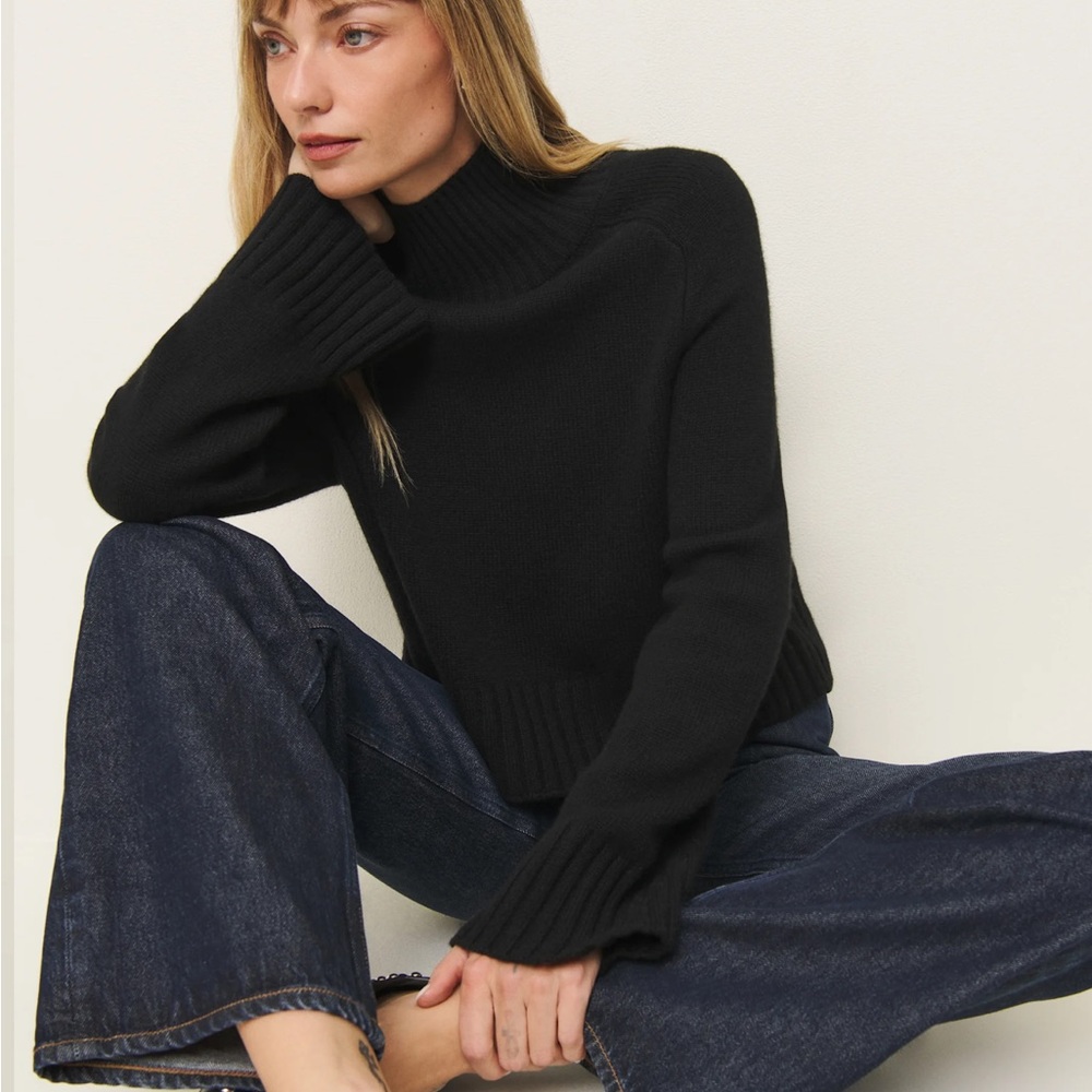 Reformation Brooke Cashmere Cropped Turtleneck